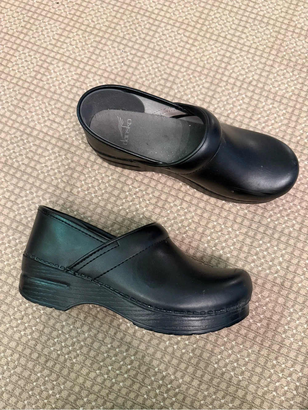 Dansko Women’s Clogs size 38